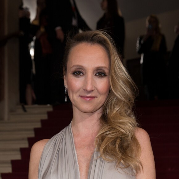 Audrey Lamy (enceinte) - Arrivées des personnalités à la 41e cérémonie des César au théatre du Chatelet à Paris le 26 février 2016. © Olivier Borde / Dominique Jacovides / Bestimage