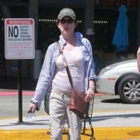 Lara Flynn Boyle (Twin Peaks) enceinte ? Son ventre rond sème le doute
