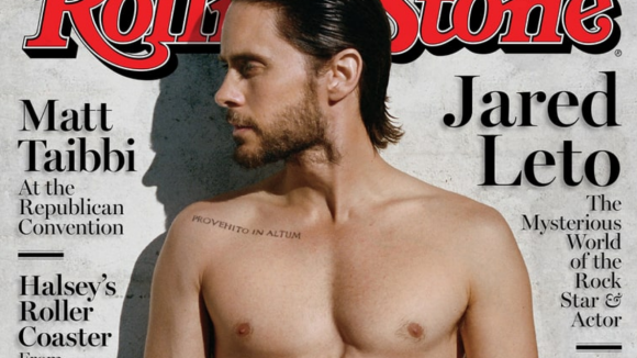 Jared Leto, 44 ans : Torse nu en couverture de "Rolling Stone"... Canon !