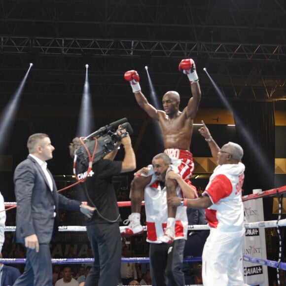 Championnat International WBA Super-Welters - L' Argentin Hector Saldivia Short Noir Contre le Français Michel Soro Short Blanc Vainqueur par KO au 3eme Round il remporte la ceinture du Champoinnat International WBA Super-Welters - Le Cannet le 30 juillet 2016 © Jlppa / Bestimage