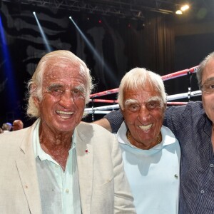 Exclusif - Jean-Paul Belmondo, Charles Gérard et Louis Acariès - Soirée Boxe organisée par Canal+ et Univent Productions. Dans la salle de La Palestre au Cannet, qui réunit de nombreux boxeurs francais et internationaux. Le Cannet, le 30 juillet 2016 © Lionel Urman / Bestimage