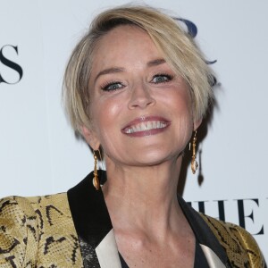 Sharon Stone assiste à la première de ''Mothers And Daughters'' à Los Angeles le 28 avril 2016.