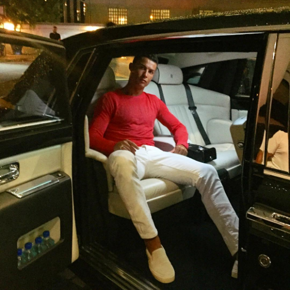 Cristiano Ronaldo pose dans une limousine lors de ses vacances aux Etats-Unis début août 2016, photo Instagram.