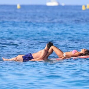 Lionel Messi et sa femme Antonella Roccuzzo en vacances à Ibiza, le 12 juillet 2016.