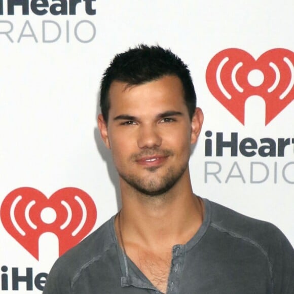 Taylor Lautner au 1er jour du Festival de musique de iHeartRadio à Las Vegas, le 18 septembre 2015