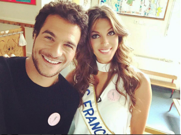 Avec Miss France, Amir sort son plus bel atout charme, son sourire !