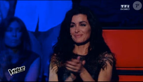 Jenifer, très émue lors de la finale de The Voice 4, le 25 avril 2015.
