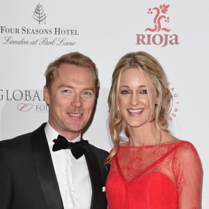 Ronan Keating et sa femme Storm Keating à la 6ème édition de la soirée de gala de ‘The Global Gift' à l’hôtel Four Seasons à Londres, le 30 novembre 2015