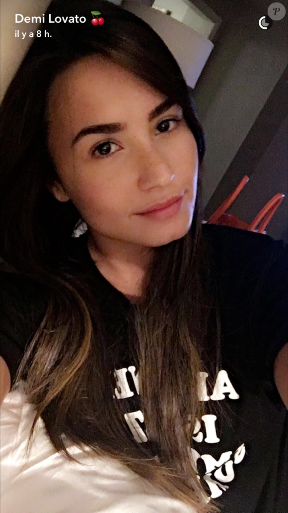 Demi Lovato se dévoilant au naturel sur Snapchat le 7 août 2016