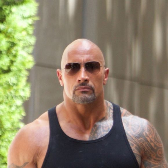 Dwayne Johnson (The Rock) sur le tournage de "Fast & Furious 8" à Atlanta, le 12 juillet 2016.