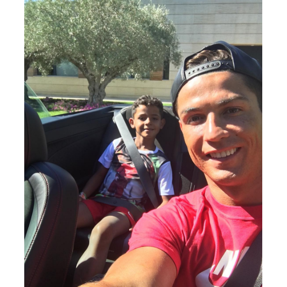 Cristiano Ronaldo, fin des vacances avec son fils Cristiano Jr., photo Instagram août 2016.