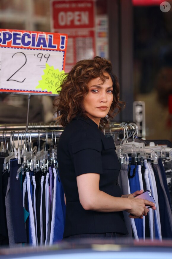 Jennifer Lopez sur le tournage de "Shades of Blue" à Brooklyn. New York, le 14 juillet 2016.