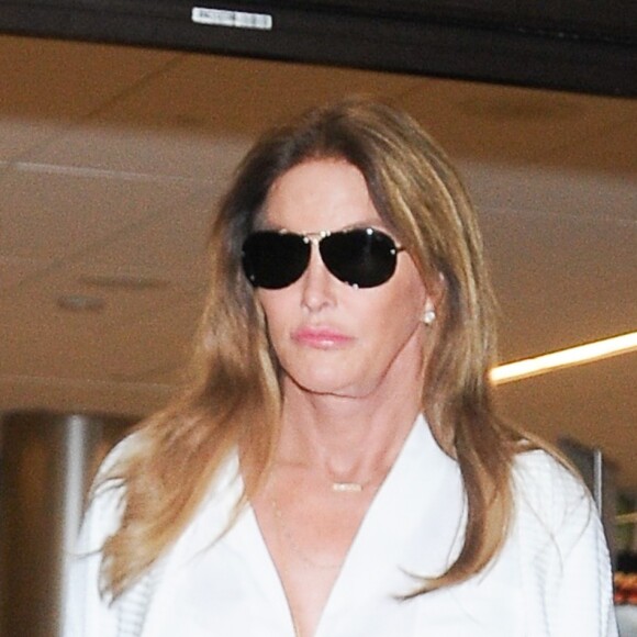 Caitlyn Jenner arrive à l'aéroport Lax de Los Angeles le 30 juillet.