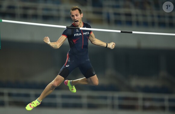 Renaud Lavillenie lors de l'épreuve de saut à la perche à Rio, le 15 août 2016