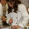 La duchesse Catherine de Cambridge lors d'un atelier culinaire à Montreal le 2 juillet 2011
