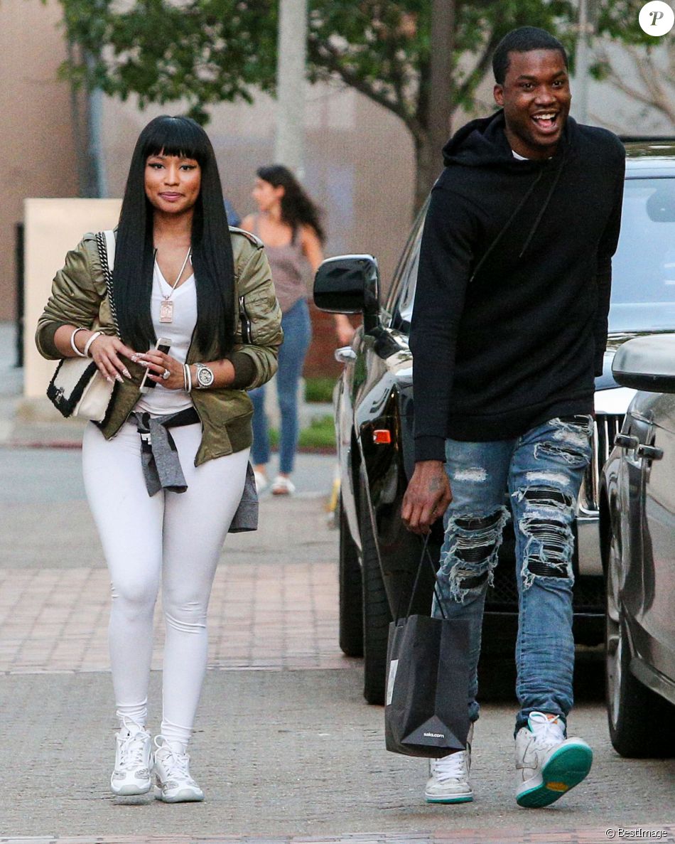 Nicki Minaj et son compagnon Meek Mill font du shopping chez Barney à Los Angeles le 16 septembre 2015.