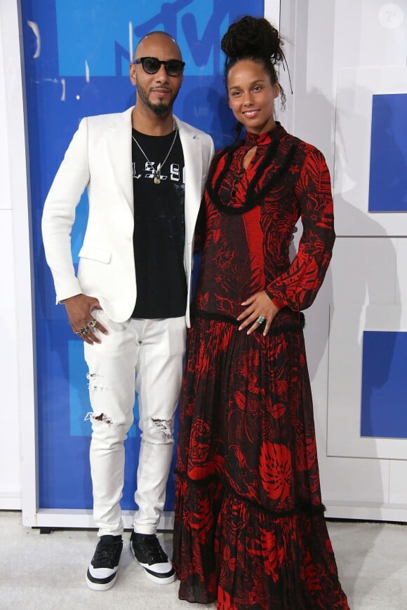 Swizz Beatz et sa femme Alicia Keys à la soirée des MTV Video Music Awards 2016 à Madison Square Garden à New York, le 28 août 2016. © Sonia Moskowitz/Globe Photos via ZUMA Wire/Bestimage