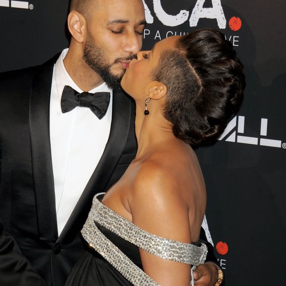 Swizz Beatz et sa femme, Alicia Keys, enceinte, lors du "The Black Ball" à New York, le 30 octobre 2014.