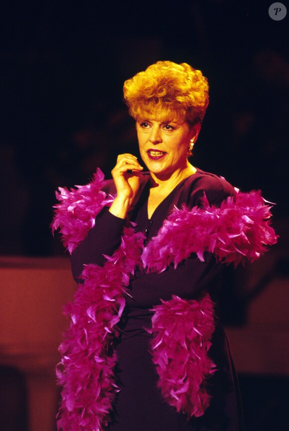 Sylvie Joly sur scène en 1989
