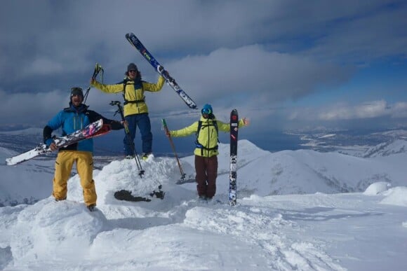 Pierre Colonge a trouvé la mort à 20 ans le 4 septembre 2016 lors d'une randonnée à ski "dans le ciel chilien", première étape du projet "Le Monde à Ski" qu'il menait avec son frère Julien Colonge. Photo Facebook de la page d'Ubac Images, la société des deux frères hautsavoyards consacrée à leur passion.