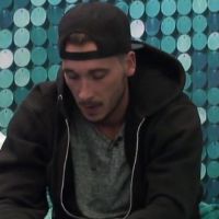 Secret Story 10 : Julien "pas vivant à 100%", Sophia buzzée par Marvin