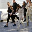 Kim Kardashian et Kendall Jenner - Défilé "YEEZY SEASON 4" au Franklin D. Roosevelt Four Freedoms Park à New York le 7 septembre 2016.