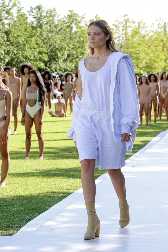 Défilé "YEEZY SEASON 4" au Franklin D. Roosevelt Four Freedoms Park à New York le 7 septembre 2016.