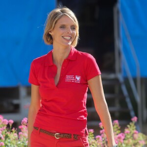 Exclusif - Sylvie Tellier - L'équipe de l'Etape du Coeur 2016 pour le compte de Mécénat Chirurgie Cardiaque lors d'un tournoi de pétanque à Bourg-Saint-Andéol, le 14 juillet 2016. Mécénat Chirurgie Cardiaque Enfants du Monde permet à des enfants souffrant de malformations cardiaques de venir en France et d'être opérés lorsqu'ils ne peuvent être soignés dans leur pays d'origine par manque de moyens financiers et techniques. © CVS/Bestimage No Web No Blog pour la Suisse et la Belgique