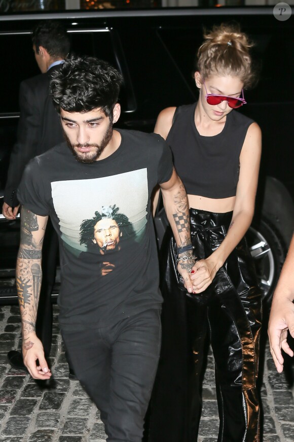Gigi Hadid rentre chez elle avec son petit-ami Zayn Malik à New York, le 12 septembre 2016