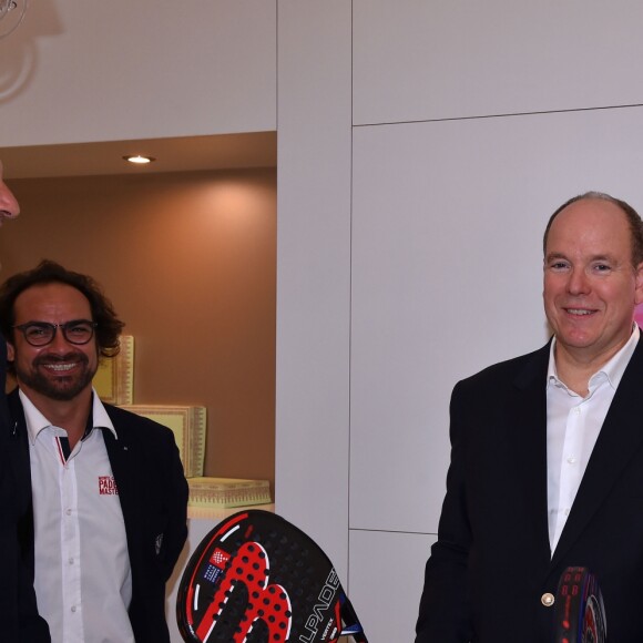 Fabrice Pastor, PDG de Monte-Carlo International Sports, le prince Albert II de Monaco et Gaby Reca, joueur de padel, lors du Monte-Carlo Padel Master 2016 le 10 septembre 2016 sous le chapiteau de Fontvieille à Monaco. © Bruno Bebert/Bestimage