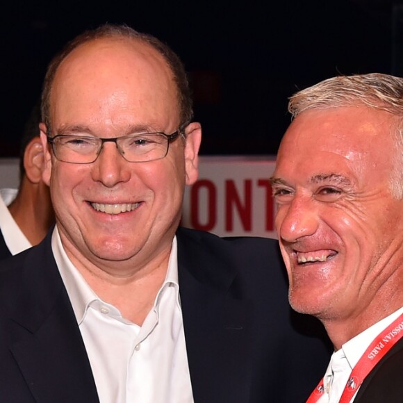 Le prince Albert II de Monaco et le sélectionneur de l'équipe de France Didier Deschamps lors du Monte-Carlo Padel Master 2016 le 10 septembre 2016 sous le chapiteau de Fontvieille à Monaco. © Bruno Bebert/Bestimage