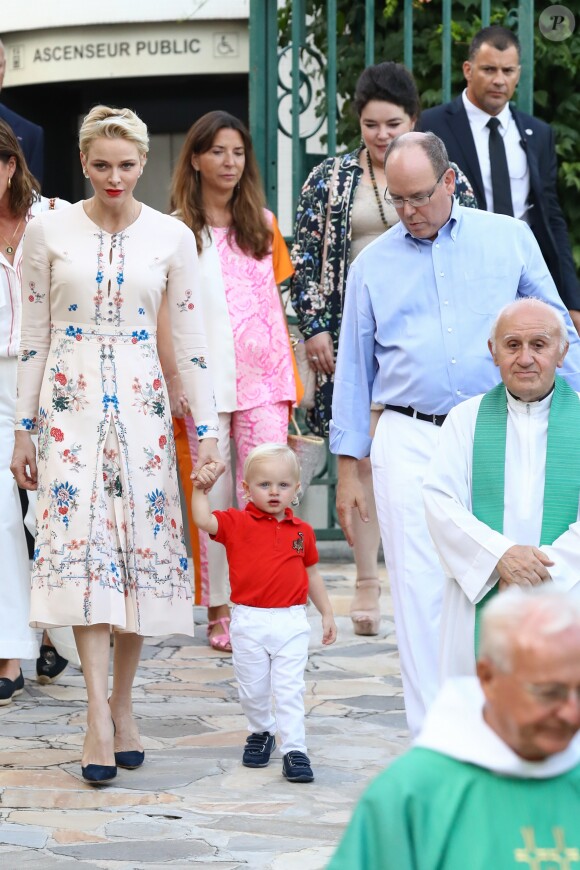 Le prince Albert II de Monaco et la princesse Charlene de Monaco ont participé avec leur fils le prince Jacques au traditionnel pique-nique de fin d'été des Monégasques organisé par la Mairie dans le Parc Princesse Antoinette, le 10 septembre 2016. La princesse Gabriella aurait dû y apparaître aussi, mais le couple princier s'est résolu à entrer dans le parc sans sa fille, qui a fait une colère. © Olivier Huitel /Pool restreint Monaco / Bestimage