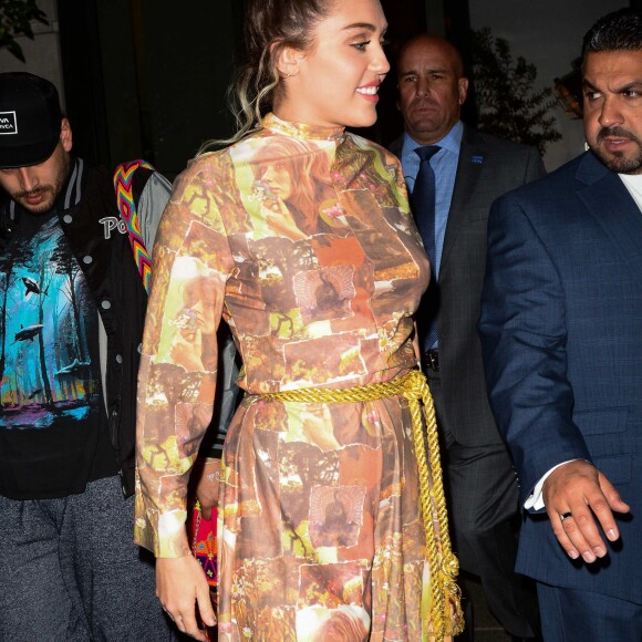 Miley Cyrus se promène à New York, le 15 septembre 2016.