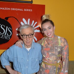 Woody Allen et Miley Cyrus à la première de The Crisis in Six Scenes à New York, le 15 septembre 2016