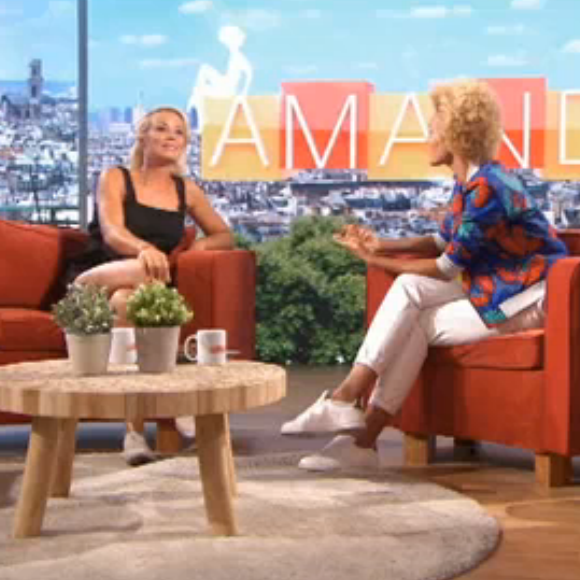 Elodie Gossuin face à Amanda Scott dans "Amanda", vendredi 15 sepembre 2016.