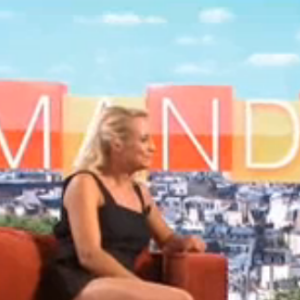 Elodie Gossuin face à Amanda Scott dans "Amanda", vendredi 15 sepembre 2016.