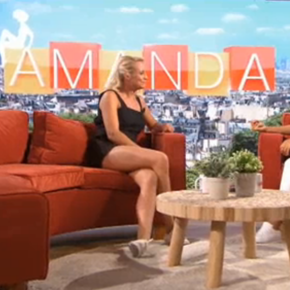 Elodie Gossuin face à Amanda Scott dans "Amanda", vendredi 15 sepembre 2016.