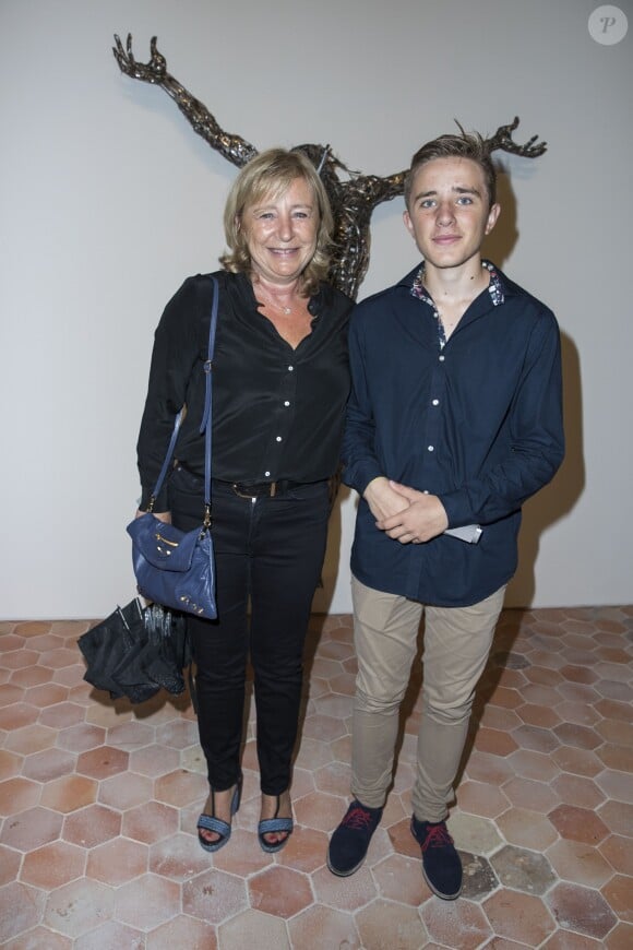 Guest - Vernissage de l'exposition "Echos" pour l'inauguration du nouveau siège de Kering dans l'ancien hôpital Laennec et à l'occasion des Journées du Patrimoine à Paris. Une partie des oeuvres fait partie de la collection Pinault. Le 16 septembre 2016 © Olivier Borde / Bestimage