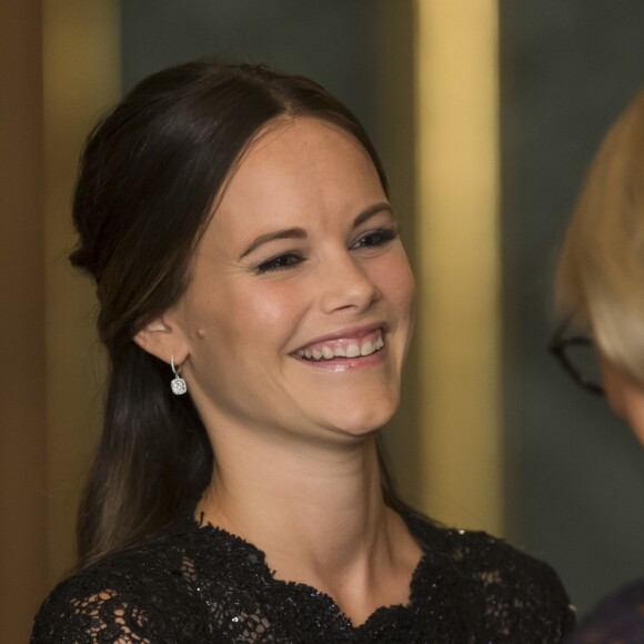 Le prince Carl Philip et la princesse Sofia de Suède au palais royal à Stockholm le 16 septembre 2016 lors du Dîner de la Suède.