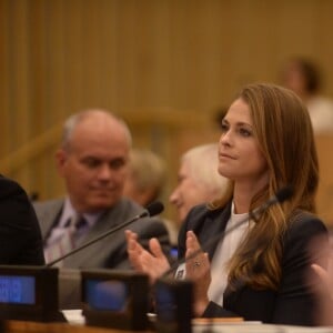 La princesse Madeleine de Suède à l'ONU à New York le 16 septembre 2016 pour débattre de solutions durables pour le développement des enfants.