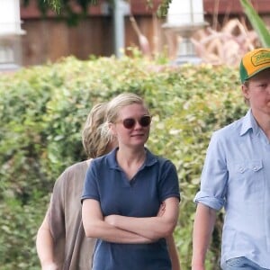 Kirsten Dunst est allée déjeuner avec son petit ami Jesse Plemons à Los Angeles, le 19 septembre 2016