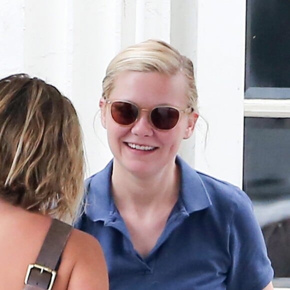 Kirsten Dunst est allée déjeuner avec son petit ami Jesse Plemons à Los Angeles, le 19 septembre 2016