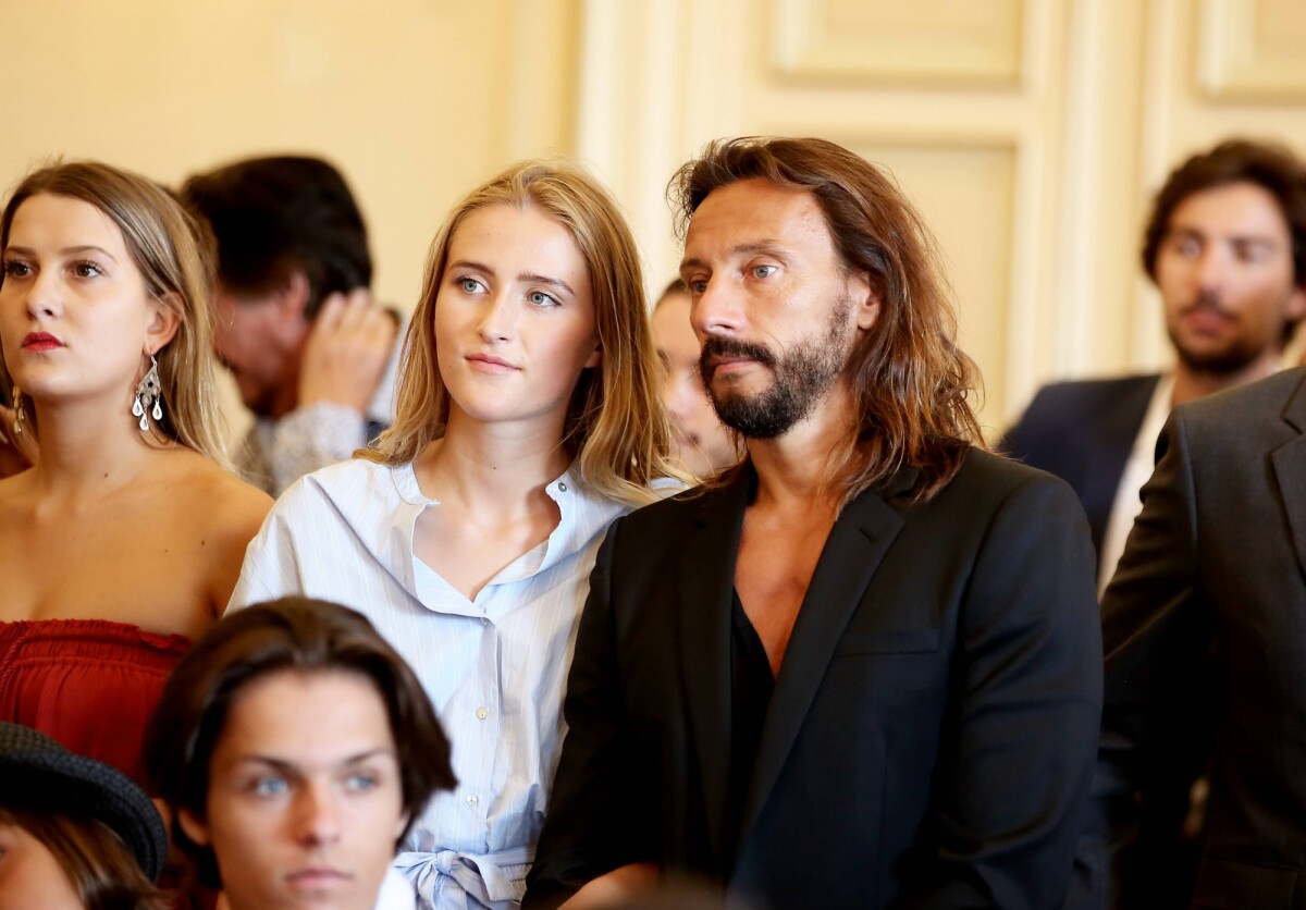 Photo Exclusif Prix Spécial No Web No Blog Bob Sinclar Guest Mairie Mariage Civil 