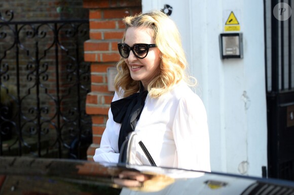 Madonna visite l'école de son fils Rocco à Londres le 13 septembre 2016.