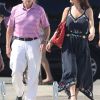 Michael Douglas et sa femme Catherine Zeta-Jones de retour à leur yacht dans le port de Saint-Laurent-du-Var après avoir visité le village de Saint-Paul de Vence le 23 juin 2016