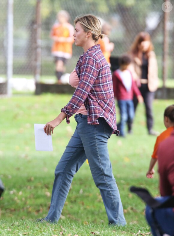Charlize Theron a pris du poids pour le tournage du film Tully' à Vancouver, le 26 septembre 2016