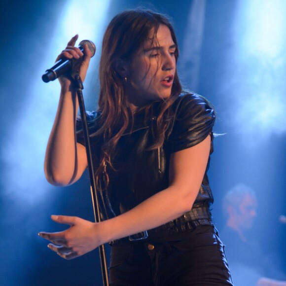 Izïa Higelin - 28ème édition du festival Chorus des Hauts-de-Seine le 1er avril 2016.