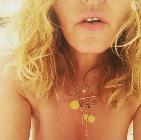 Madonna topless sur Instagram le 28 septembre 2016