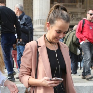 Pauline Ducruet à la sortie du Grand Palais après le défilé de mode Mugler, collection prêt-à-porter Printemps-Eté 2017, lors de la Fashion Week à Paris, le 1er octobre 2016. © CVS/Veeren/Bestimage