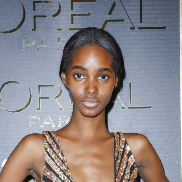 Tami Williams - Photocall - Soirée "Gold Obsession" de L'Oréal à la Monnaie de Paris lors de la Fashion Week de Paris, le 2 octobre 2016.